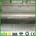 Alibaba China chicken galvanized hexagonal wire mesh With Low price (direct factory)